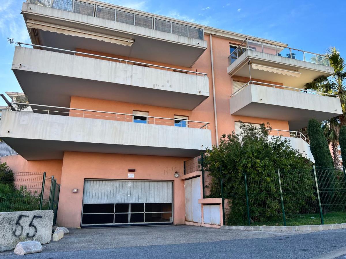 Apartment Terrasse Pres De La Antibes